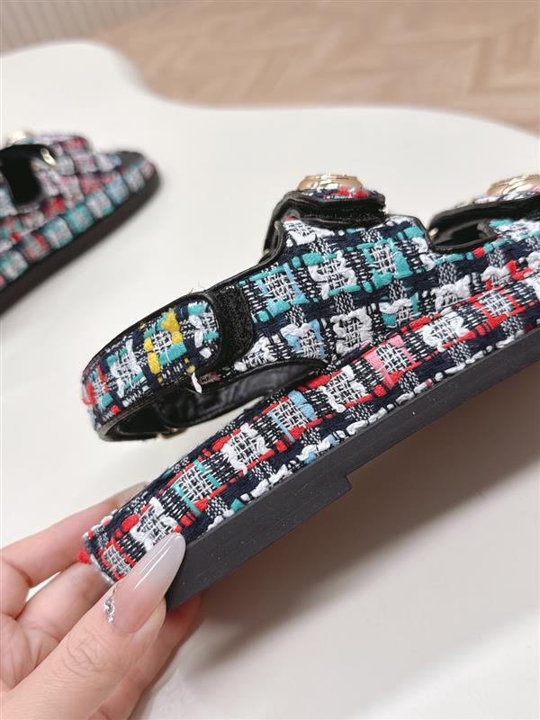 20251128184437850 280